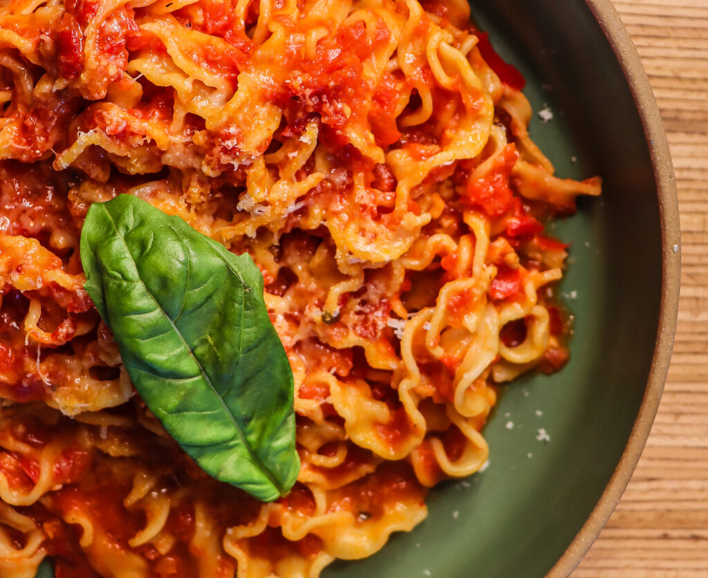Stella Opens in Kenwood March 1